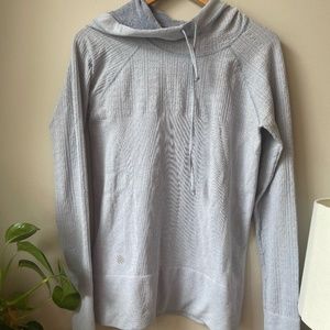 Athleta Hooded Long Sleeve-Size Large
